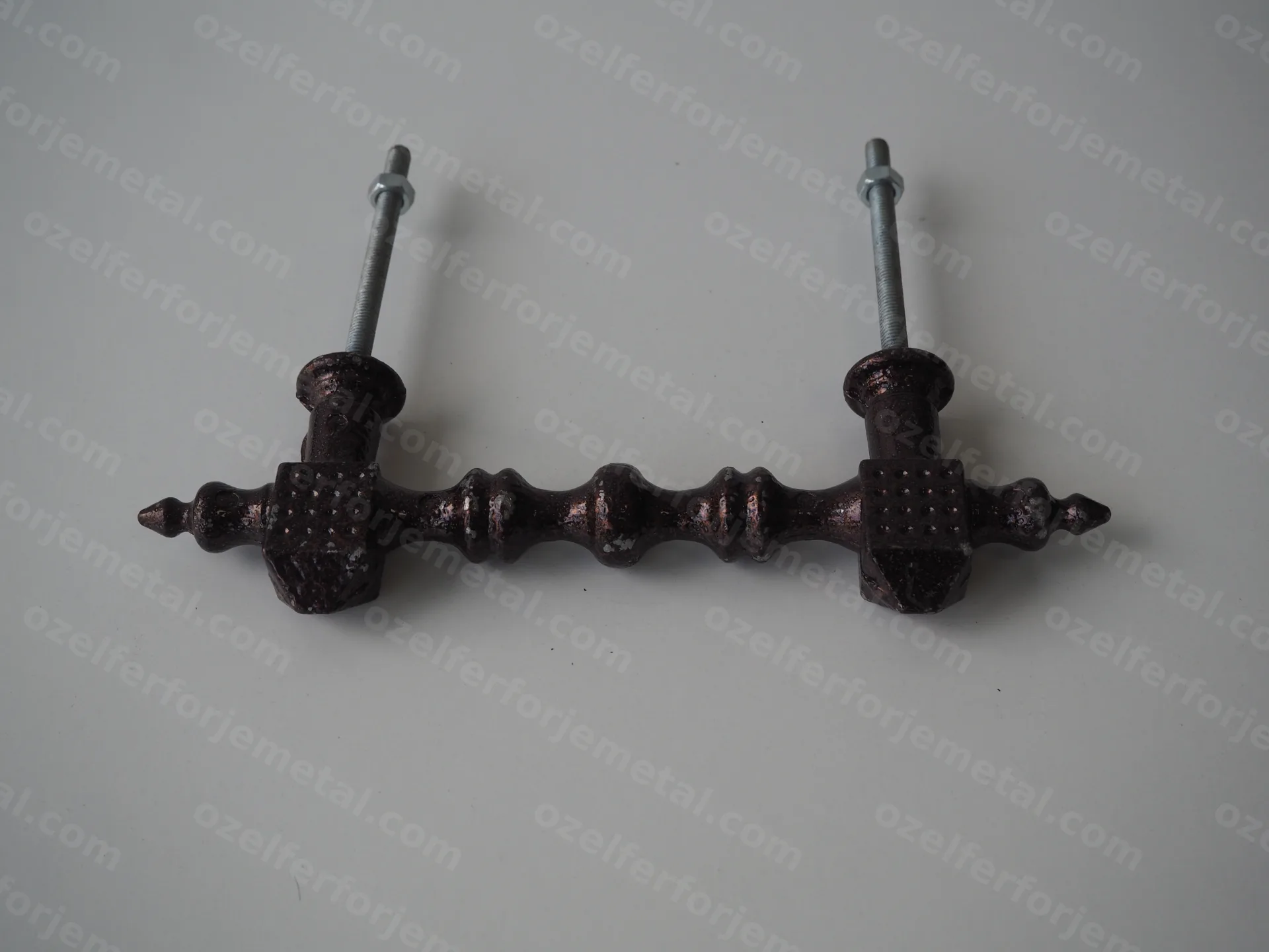VİDALI AMÜMİNYUM KAPI KOLU